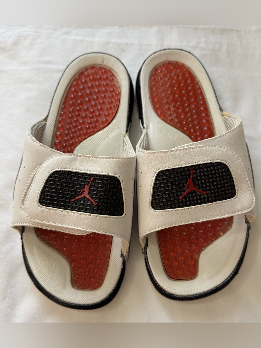 Nike Air Jordan Hydro 4 Retro 532225-102 Lightning Slides White Red Men's Sz 7